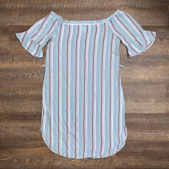 Urban Heritage | Stripe Down Dress - Picture 2 of 3